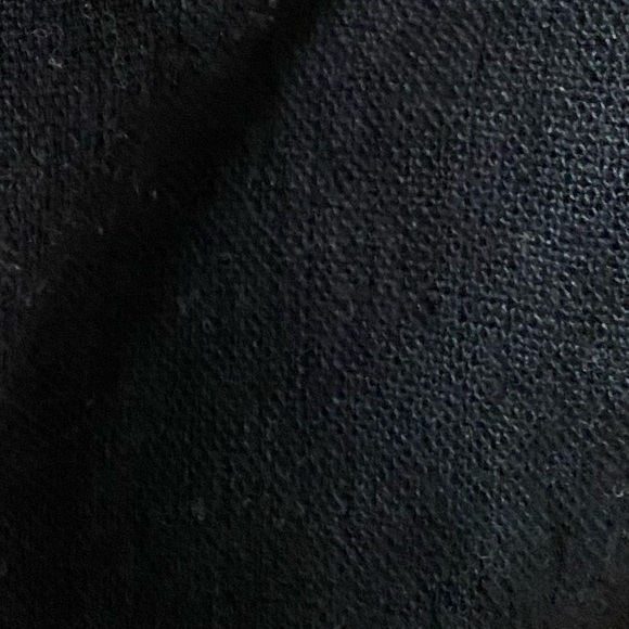 Shelter Lou top in black linen - Picture 3 of 6